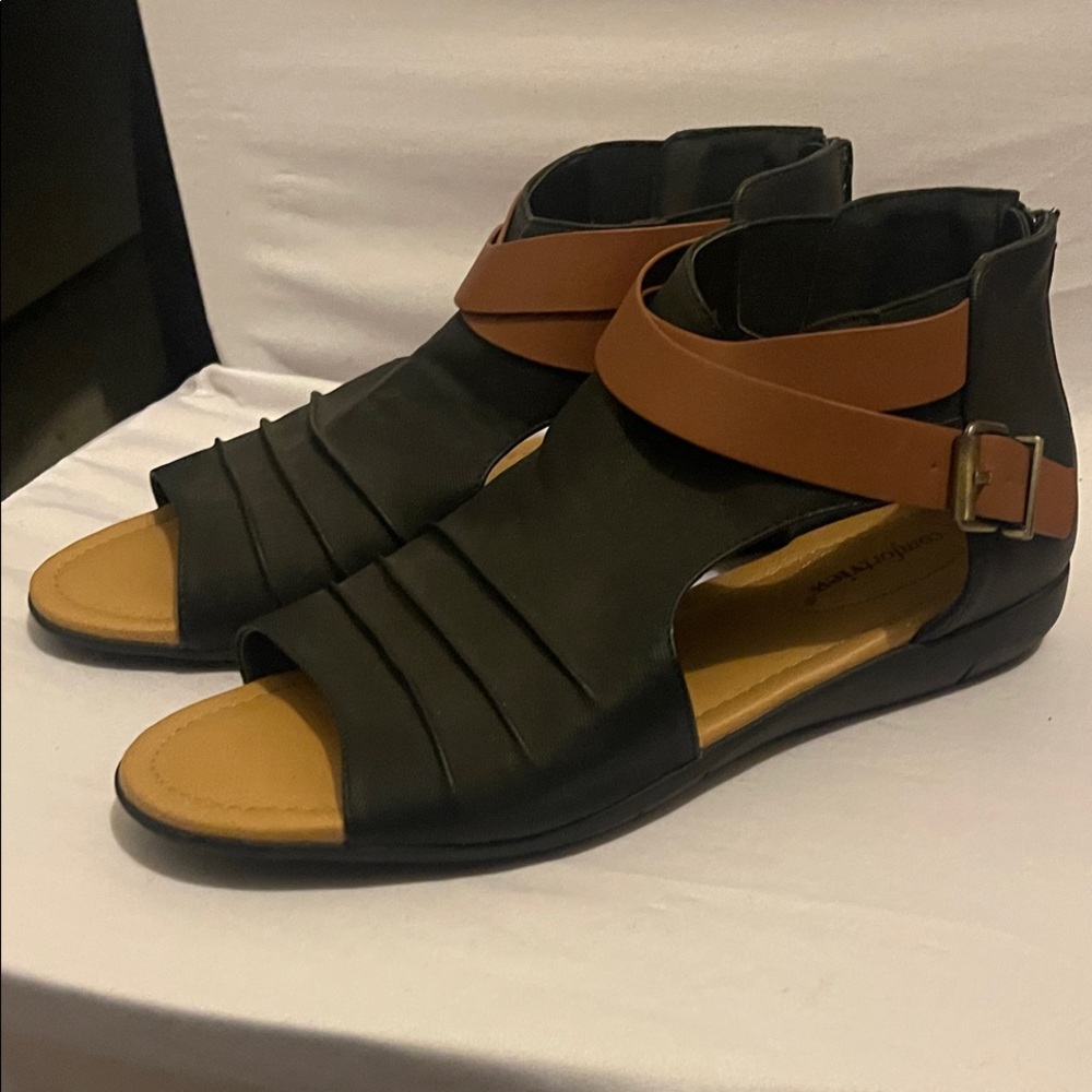 Comfortview Black and Brown Womens Sandals